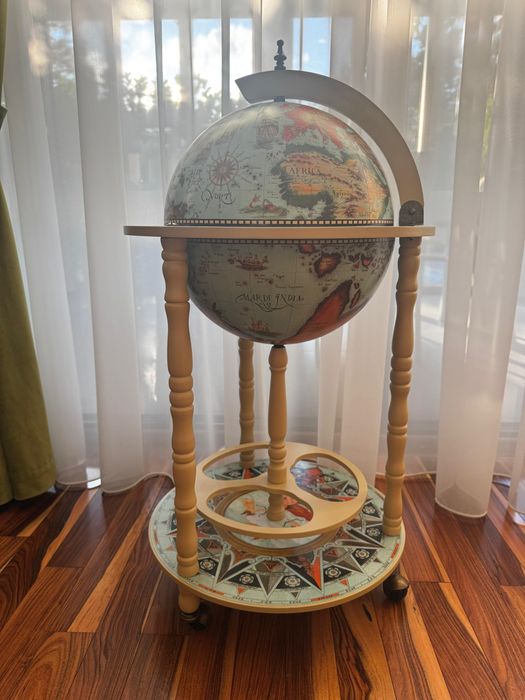 Bar Glob pământesc