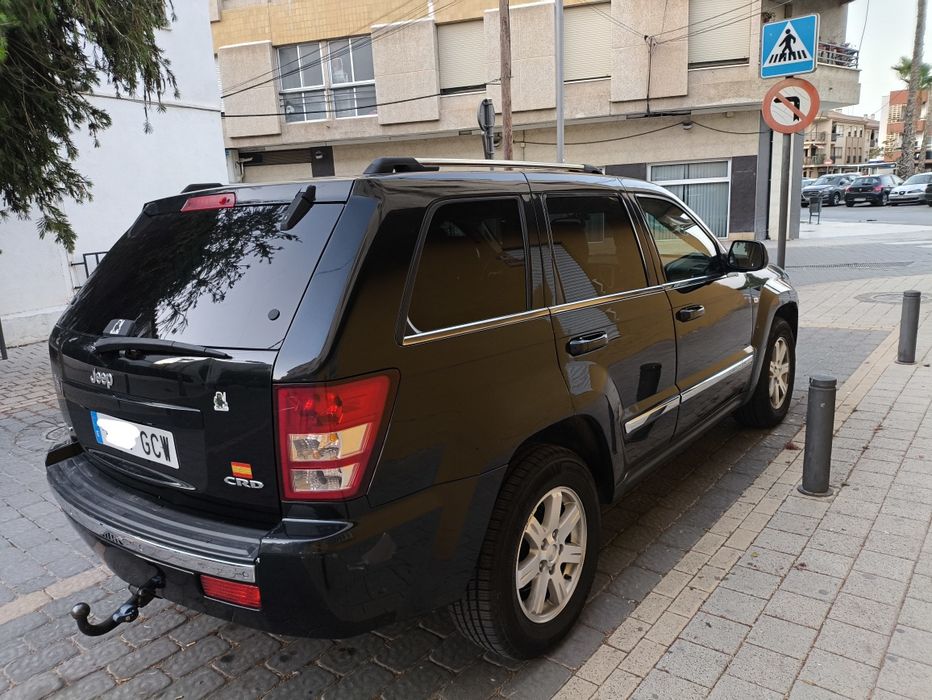 Vând Jeep Grand Cherokee motor 3.0CDR