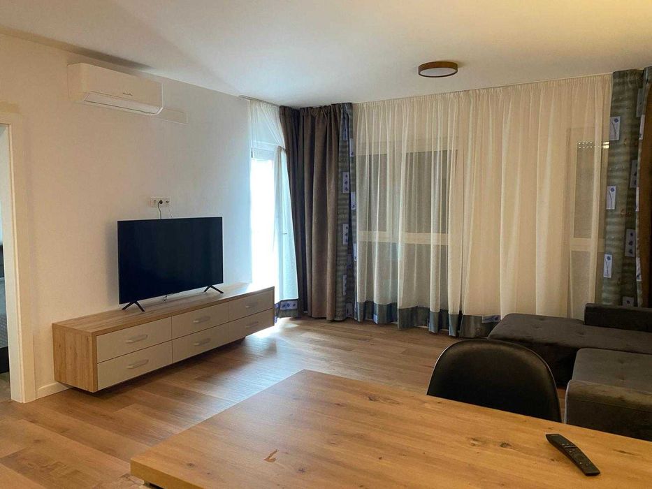 Închiriere apartament 2 camere - Oradea, str. Ceyrat - bloc AES A5