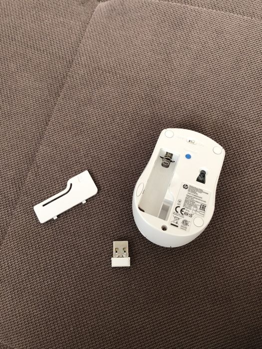 Vând mouse Nou wirless ( wifi )