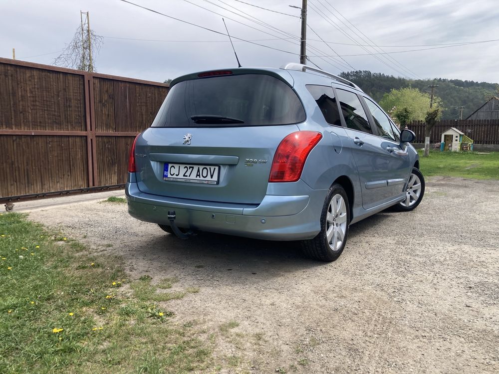 Peugeot 308 sw e-hdi, automat ,2013 , panoramic, navi