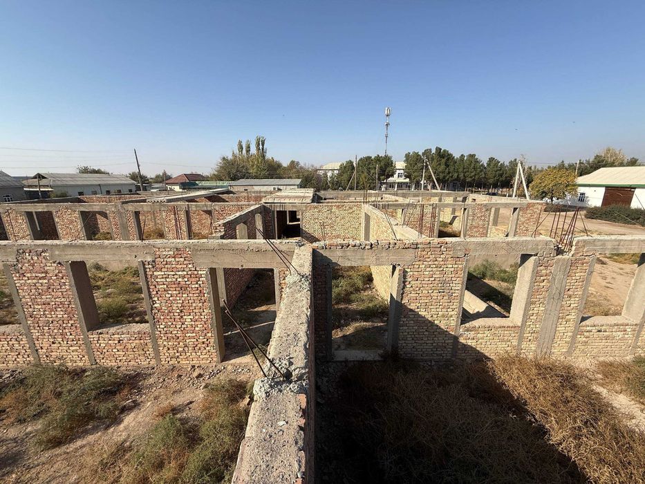 Ер  майдони Срочни Сотилади