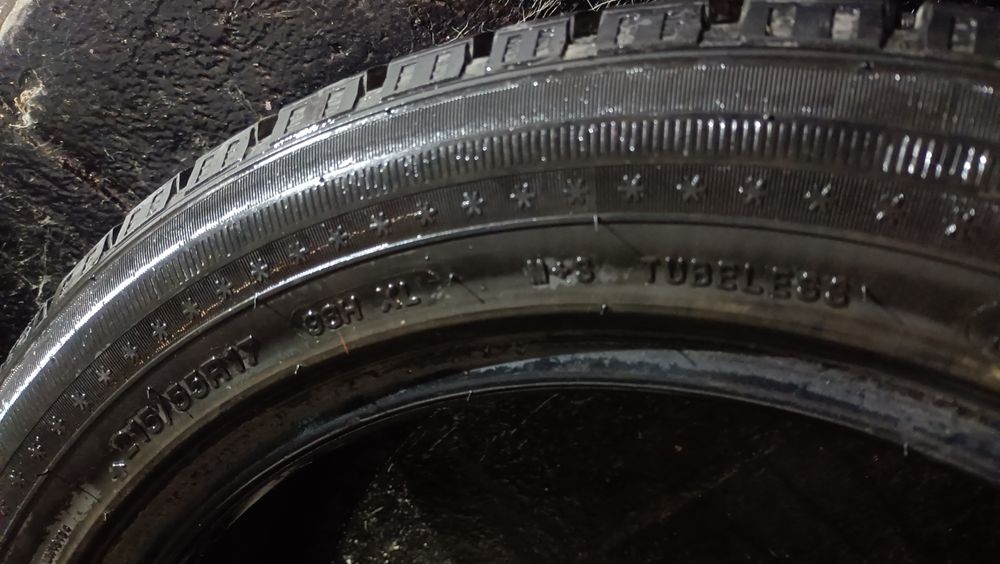 Авто шино 4штук..