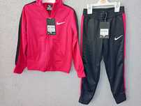 Нов спортен комплект Nike 4-5г.