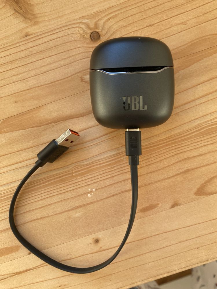 Casti wireless JBL noi