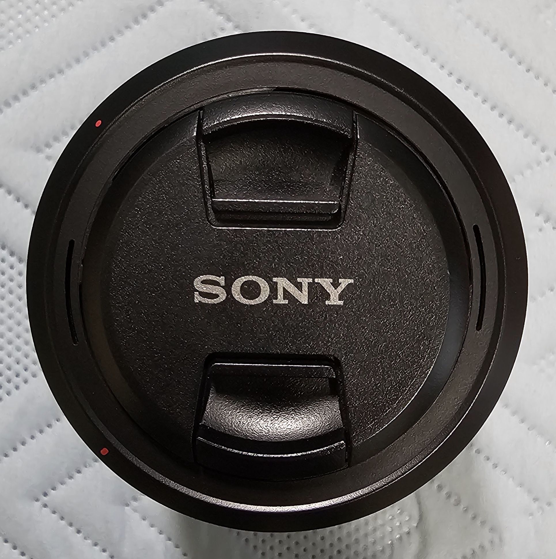 Obiectiv mirrorless Sony FE  90 mm F2.8 Macro OSS G