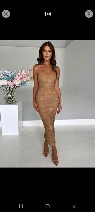 Vând rochițe mărimea L shein