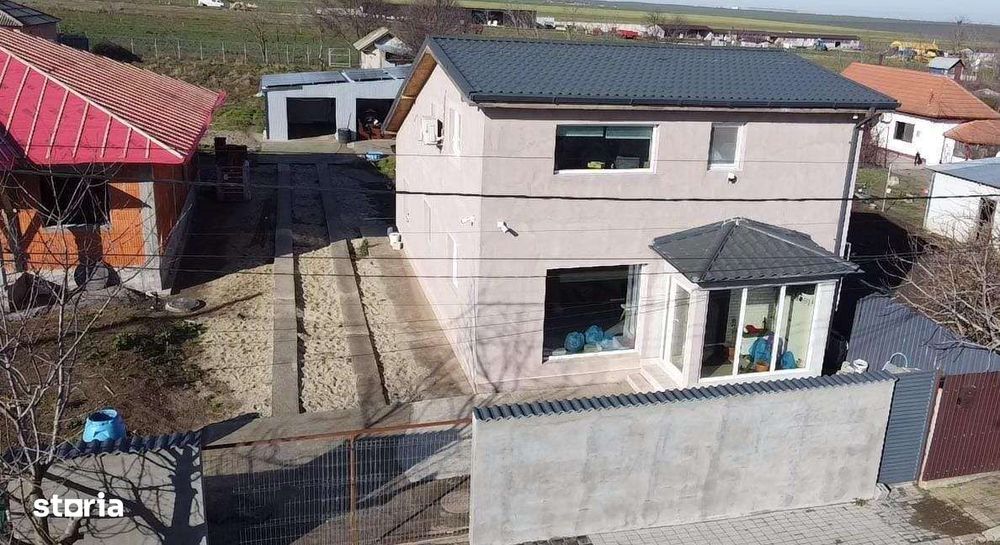 Vila de vânzare Tuzla 166mp construiți și 1100mp teren
