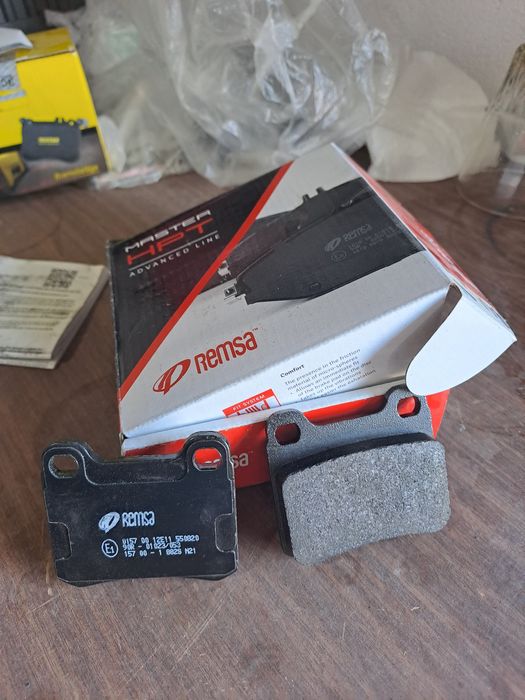 Запчасти на мерседес 124