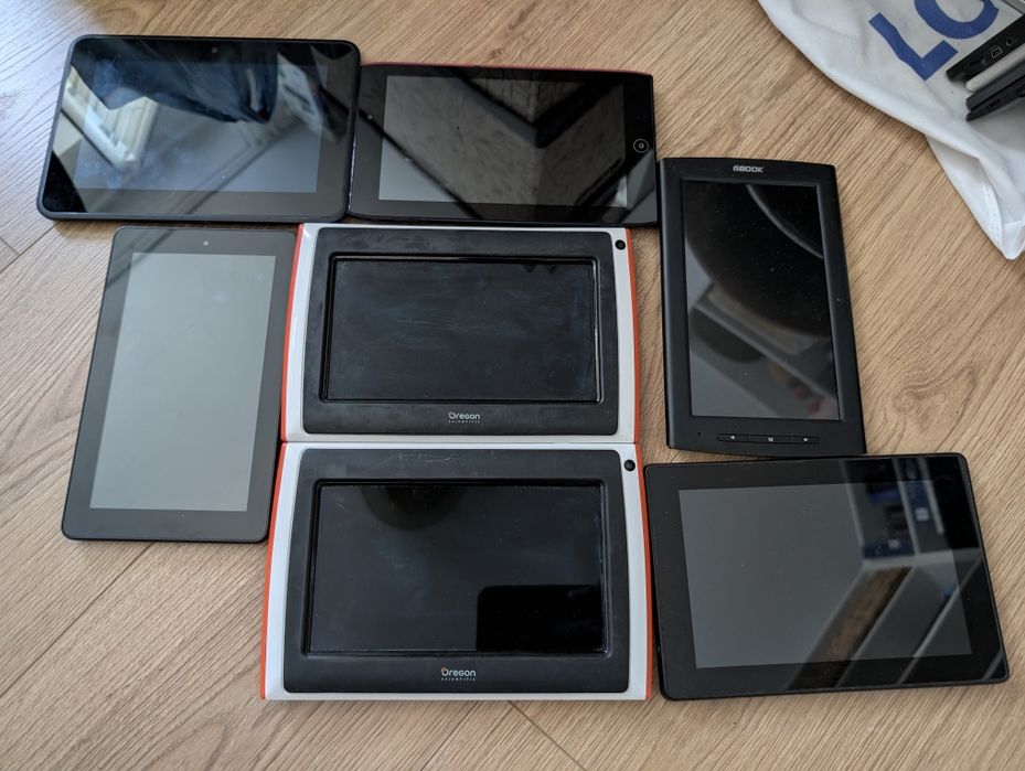 Lot tablete bune/defecte