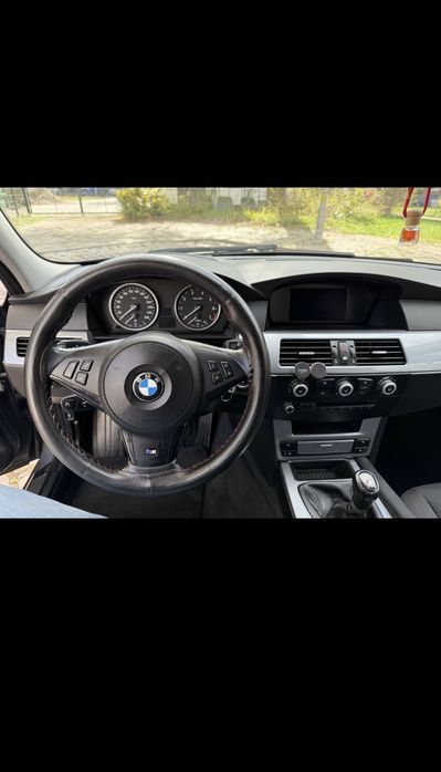 Bmw e60 facelift 523i