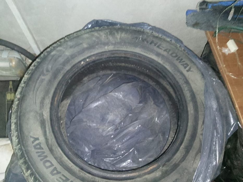 Продам бу шины зима