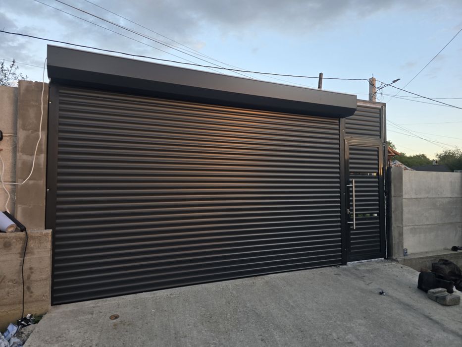 Usi garaj  tip rulou aluminiu