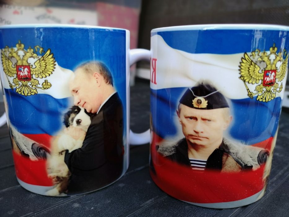 Сувенирни чаши с Вл. Путин и Победа