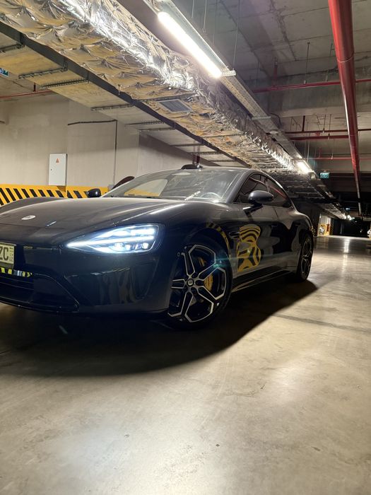 Xiaomi SU 7 MAKS Xiaomi