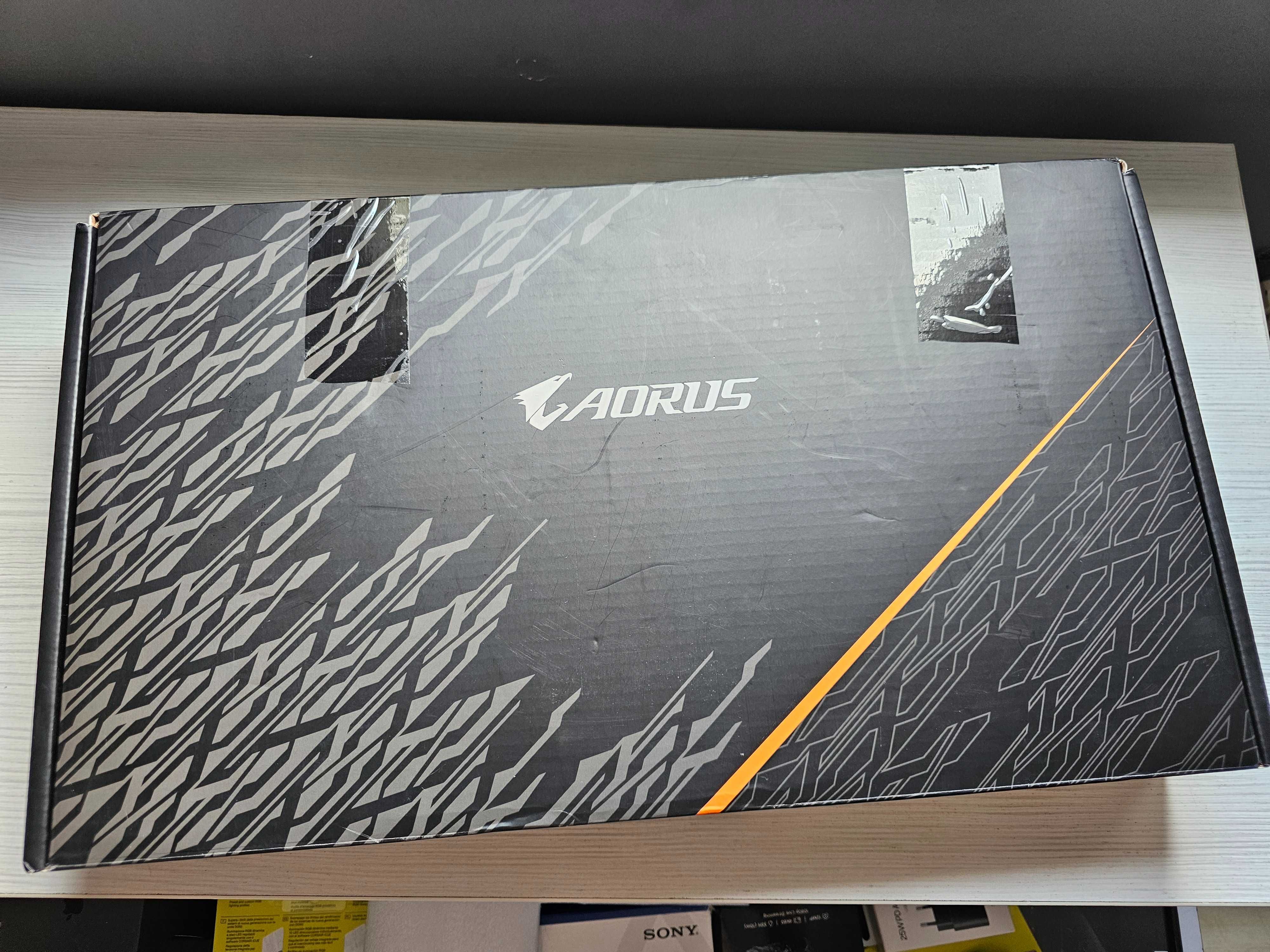 Gigabyte - AORUS 15P KD, 15.6" FHD 240Hz, i7 11800H, RTX 3060
