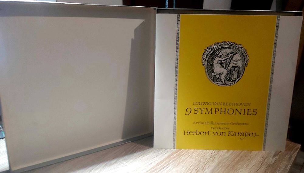 Beethoven - 9 Simfonii (8 LP) Karajan, DG - Box set (Stare VG+)