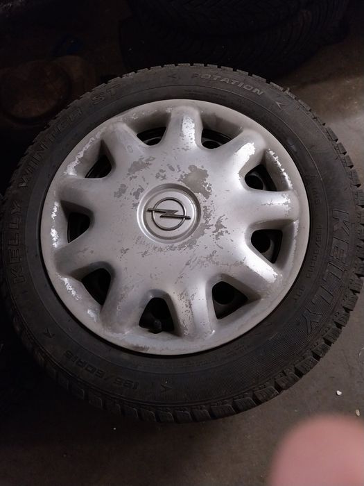 Зимни гуми с джанти за Опел Астра  195/60R15