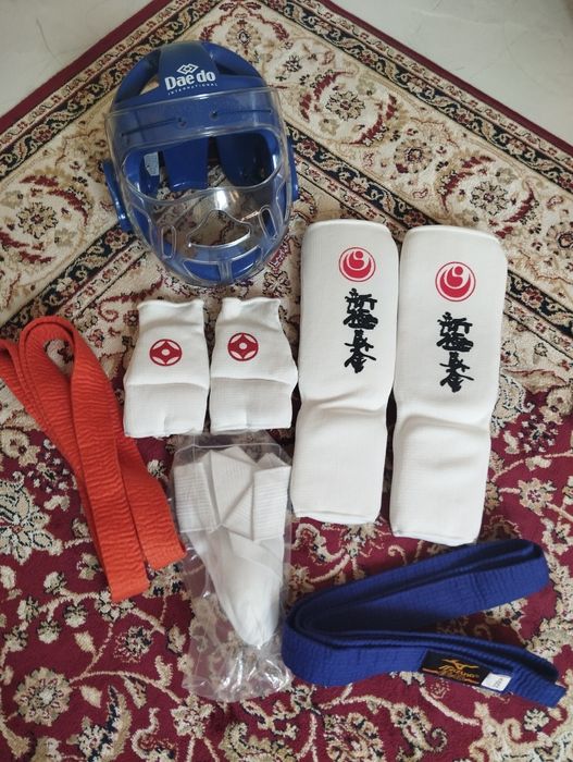 Для каратэ цена -13 000тг.