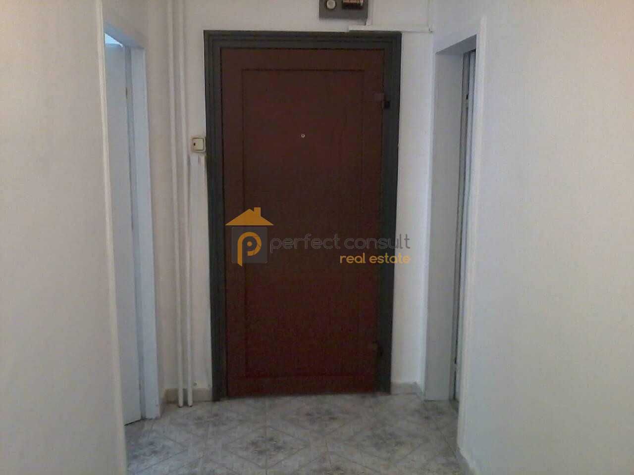 Продава се Тристаен апартамент в Пловдив, Каменица 1 - 80 кв.м за 1869 €/кв.м - Снимка #8