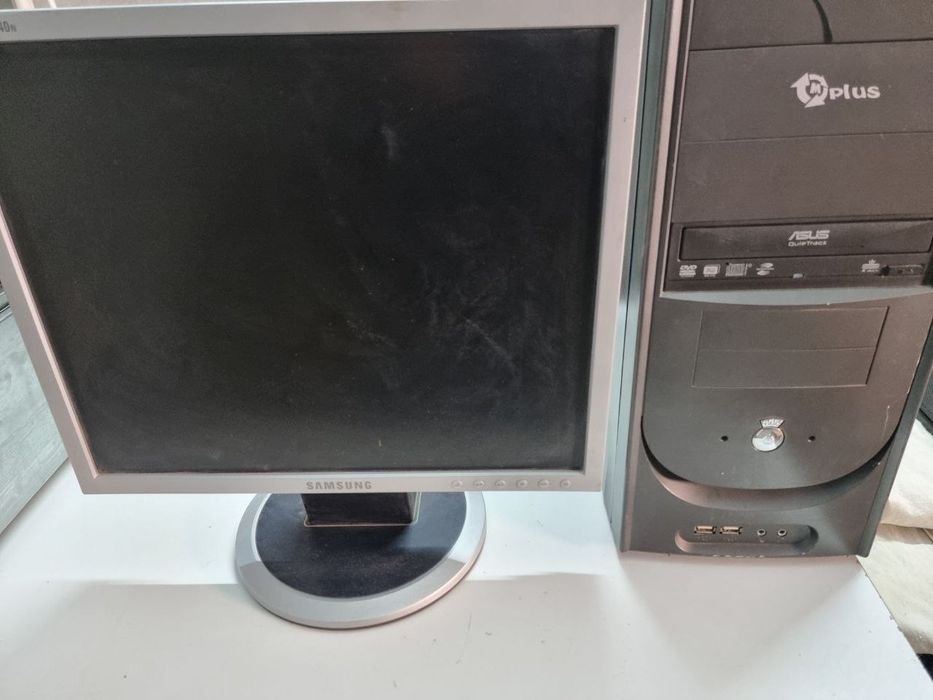 Компьютер и машинка