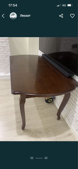 Стол для гостиной или на кухню