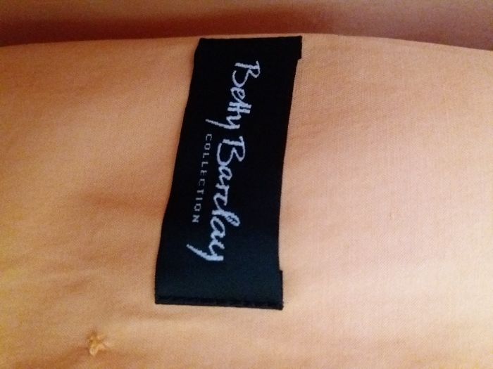 Дамско сако късо Betty Barclay оригинално