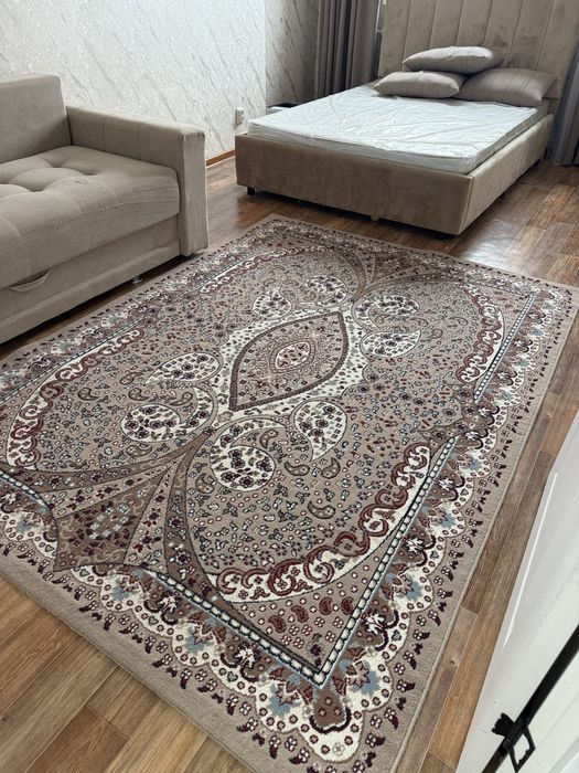 Продам ковер в отчном состоянии