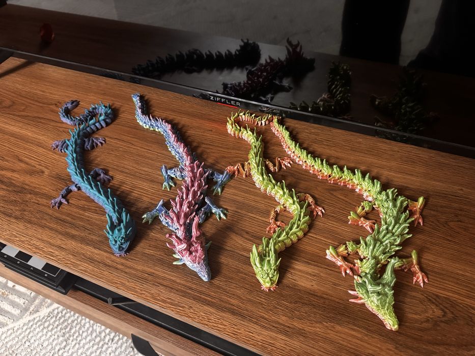 Продам стильную фигурку дракона в необычном дизайнерском исполнении.