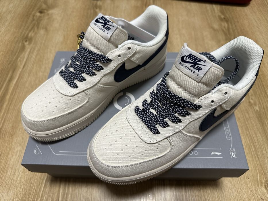 Кроссовки  Nike