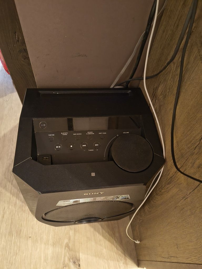 Sony HT-GT1 sound bar саундбар субуфер система домашно кино (БАРТЕР)