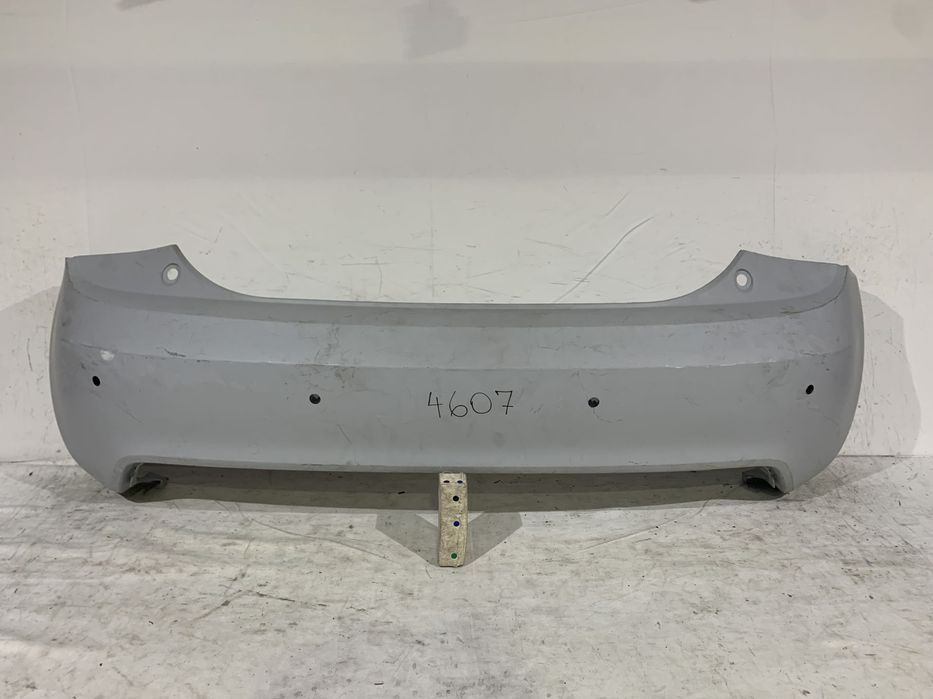 Bara spate Audi A1 , 2010, 2011, 2012, 2013, 2014, 2015, cod origine OE 8X0807511B.