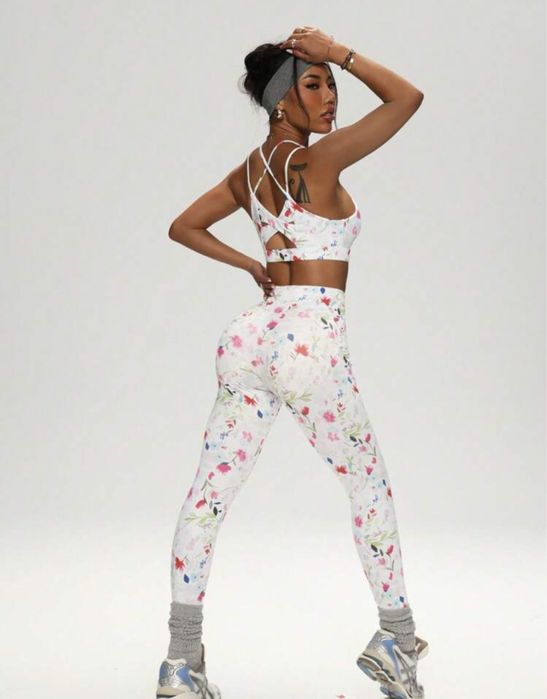 Ser fitness camp cu flori