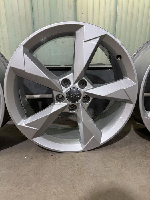 Jante aliaj R19 5x112 7J ET43 Audi Q3