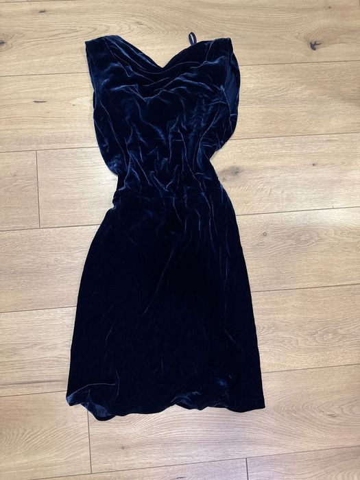 Платье бархатное с открытой спиной б/у. BCBG. Размер  XS