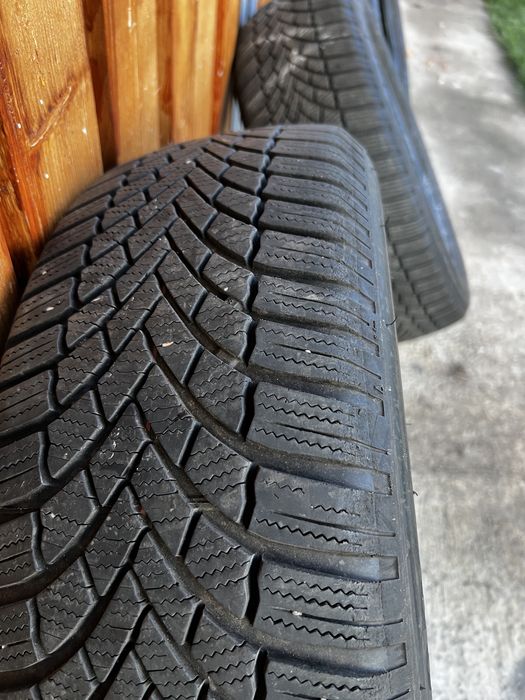 4xAnvelope iarna Bridgestone  Bilzzak 205 60  16