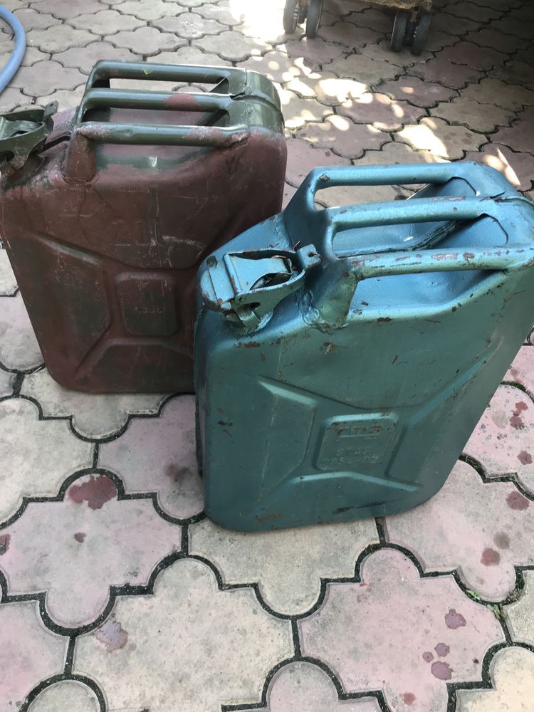 Canistre carburant