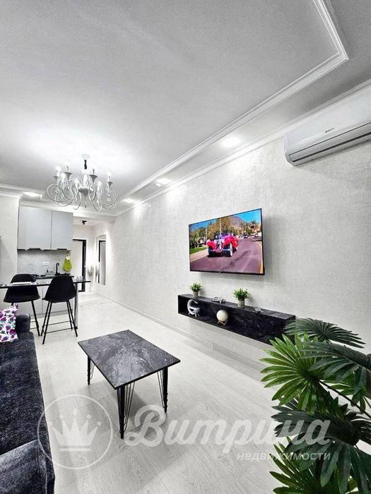 Продаётся 1-комнатная квартира ЖК «Black Tower»