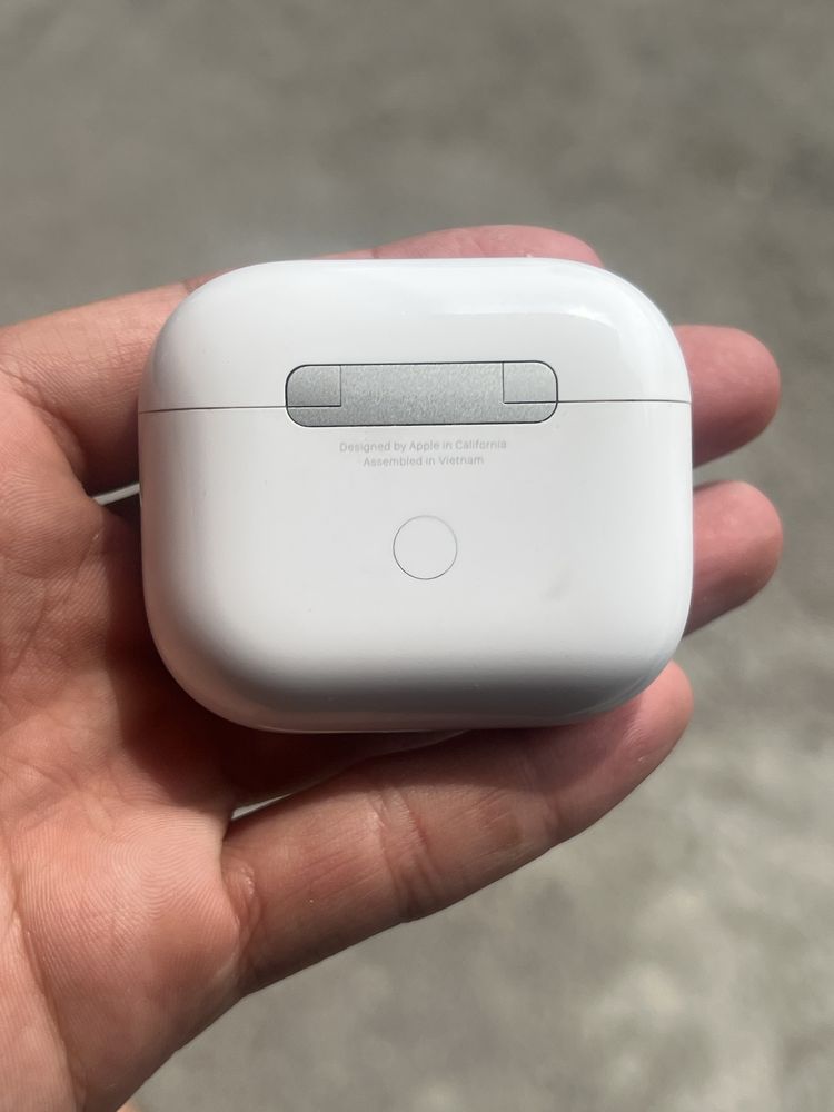 airpods 3 в хорошем состоянии б/у