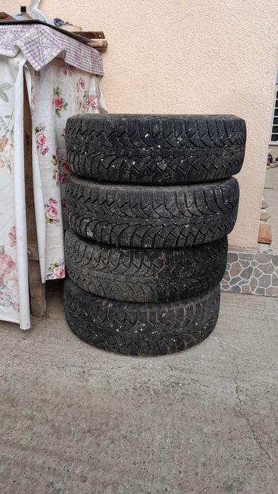 Anvelope iarna 185 60 r14