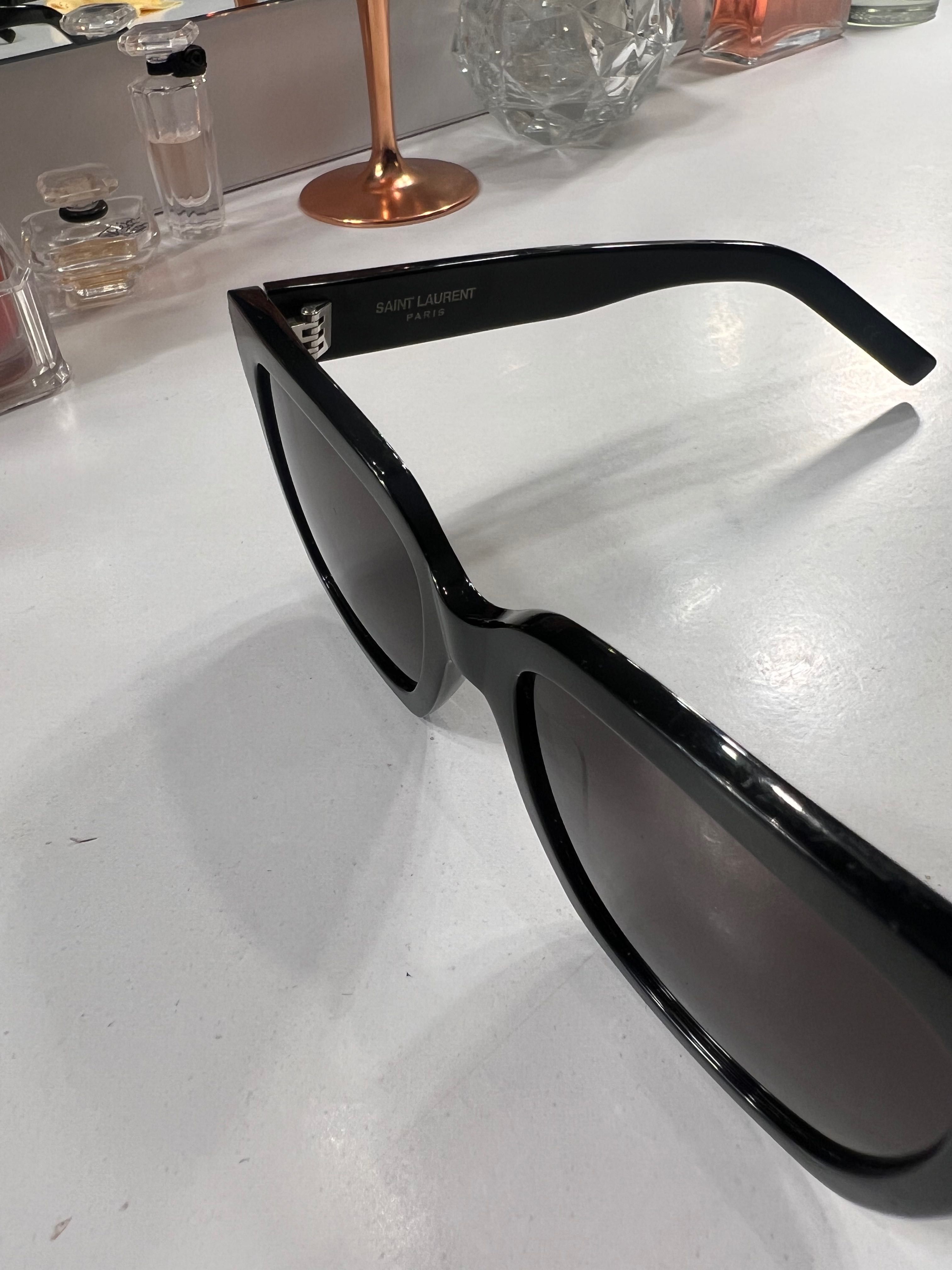 Дамски слънчеви очила Saint Laurent