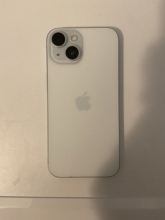 Vand iphone 15  128gb
