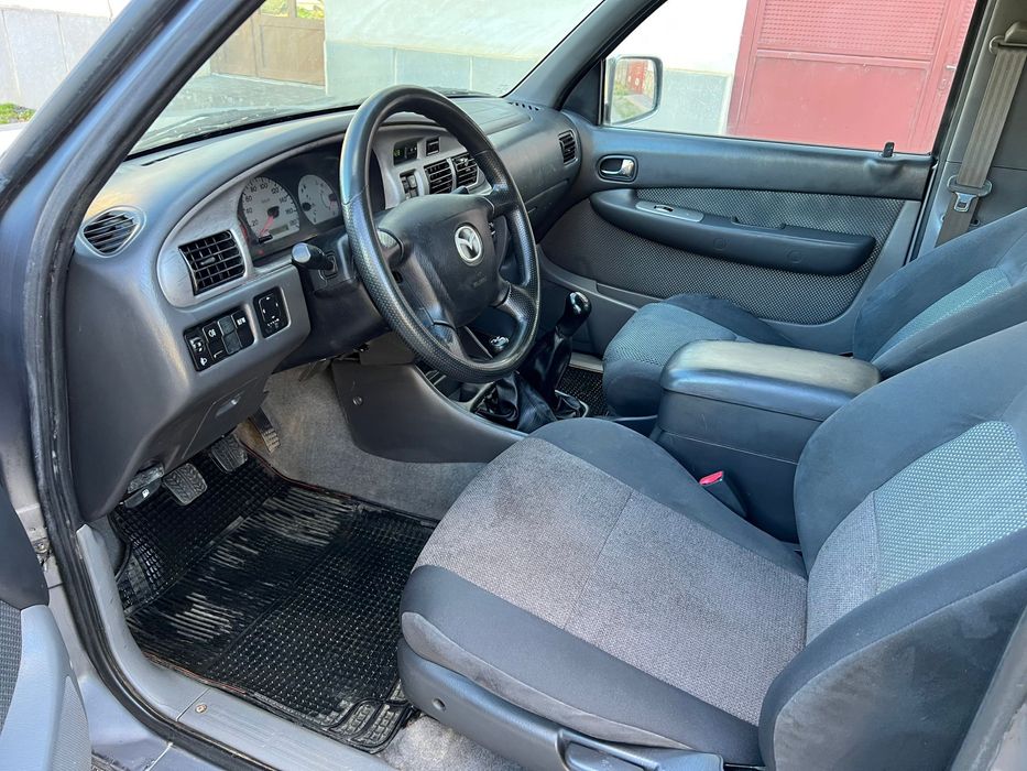 Mazda B2500 / 2.5 TD/ 2006