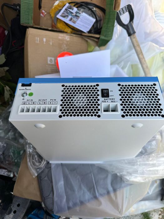 Invertor solar hibrid de 4500w nou
