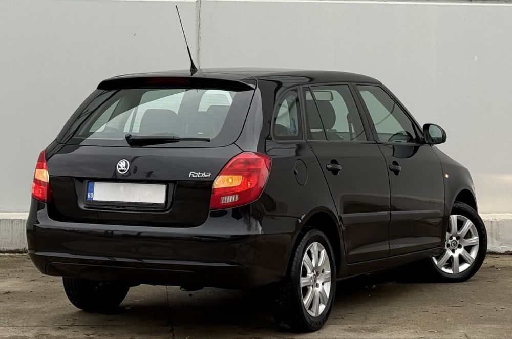 SKODA-FABIA 1.9-TDI/105.CP 2009-E4 5+1-Trepte Auto-Impecabill