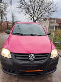 Far /tripla vw fox fab 2007