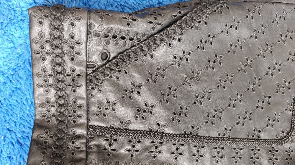 Къси кожени панталони Zara, XS