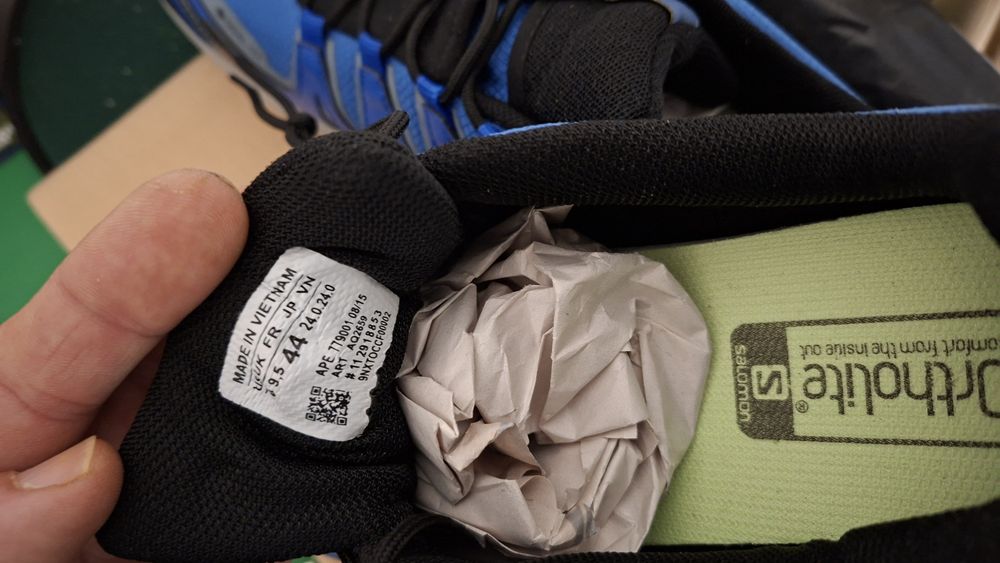 Обувки за естествен терен Salomon XA PRO 3D V9