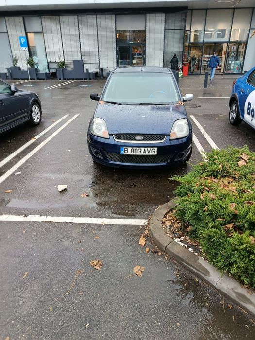 Se inchiriaza Ford Fiesta disel