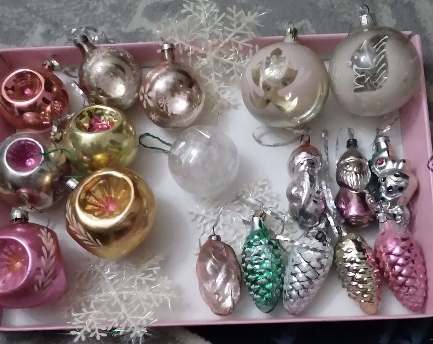 Ёлочные игрушки  СТЕКЛЯННЫЕ